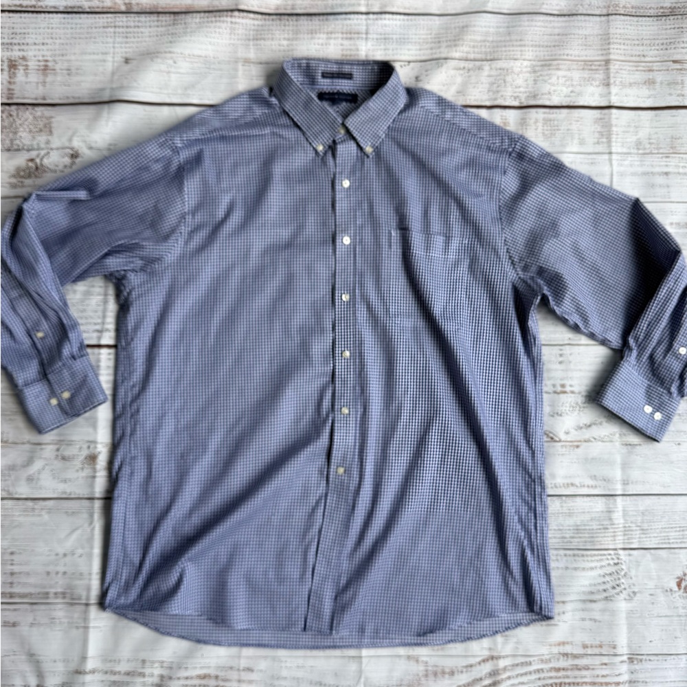 Tommy Hilfiger Men’s Long Sleeve Dress Shirt – 17.5 / 32-33